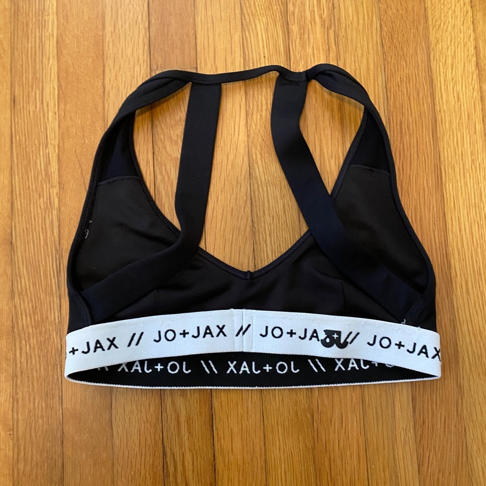 Jo+Jax Activewear Tri-Top. Sports bra. AXS. Like new.